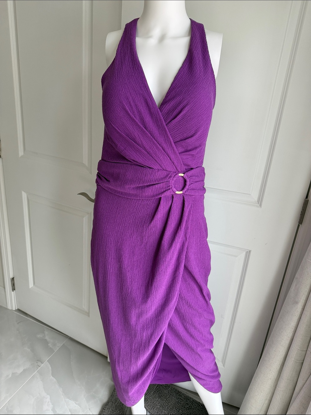 Guess Sleeveless  Dress with Ring Detail